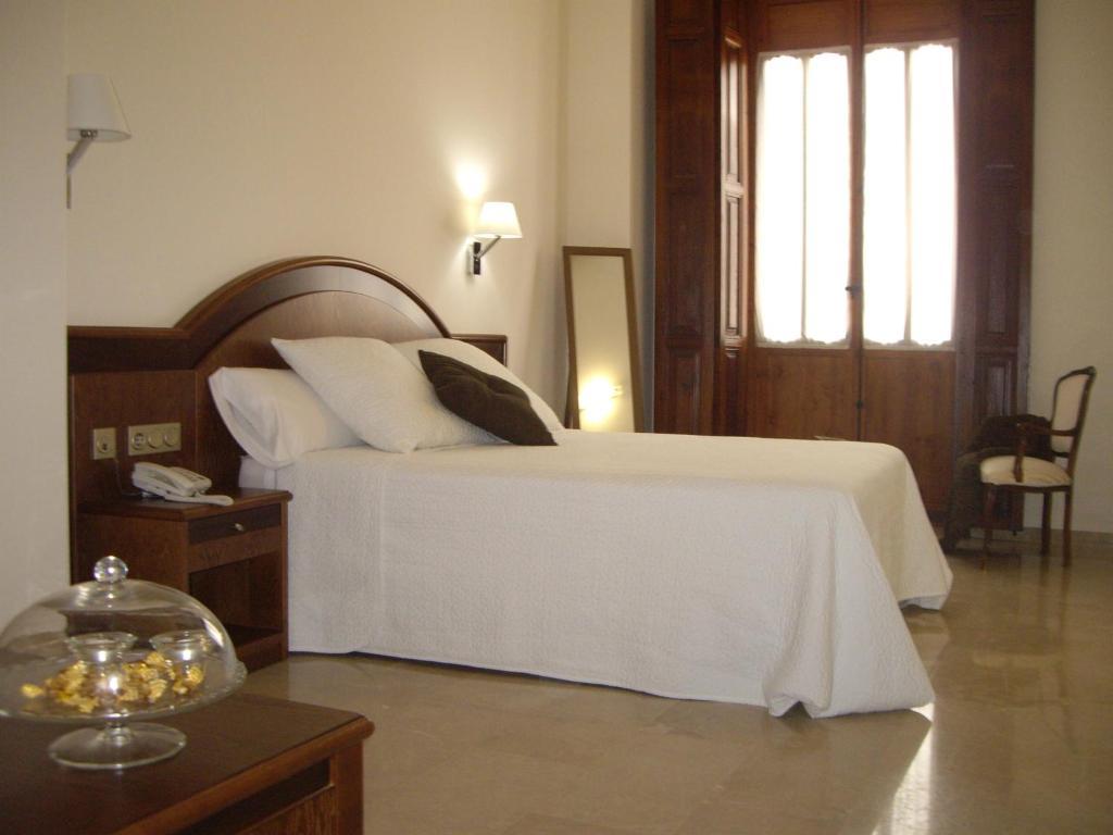 Hotel San Sebastian Hospederia Сьеса Номер фото